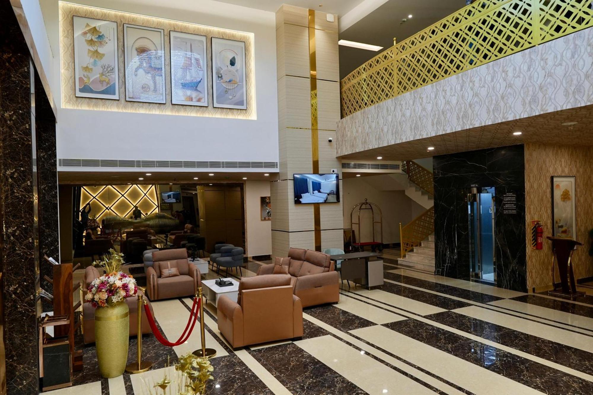 Le Royale Palace Karaikal Εξωτερικό φωτογραφία